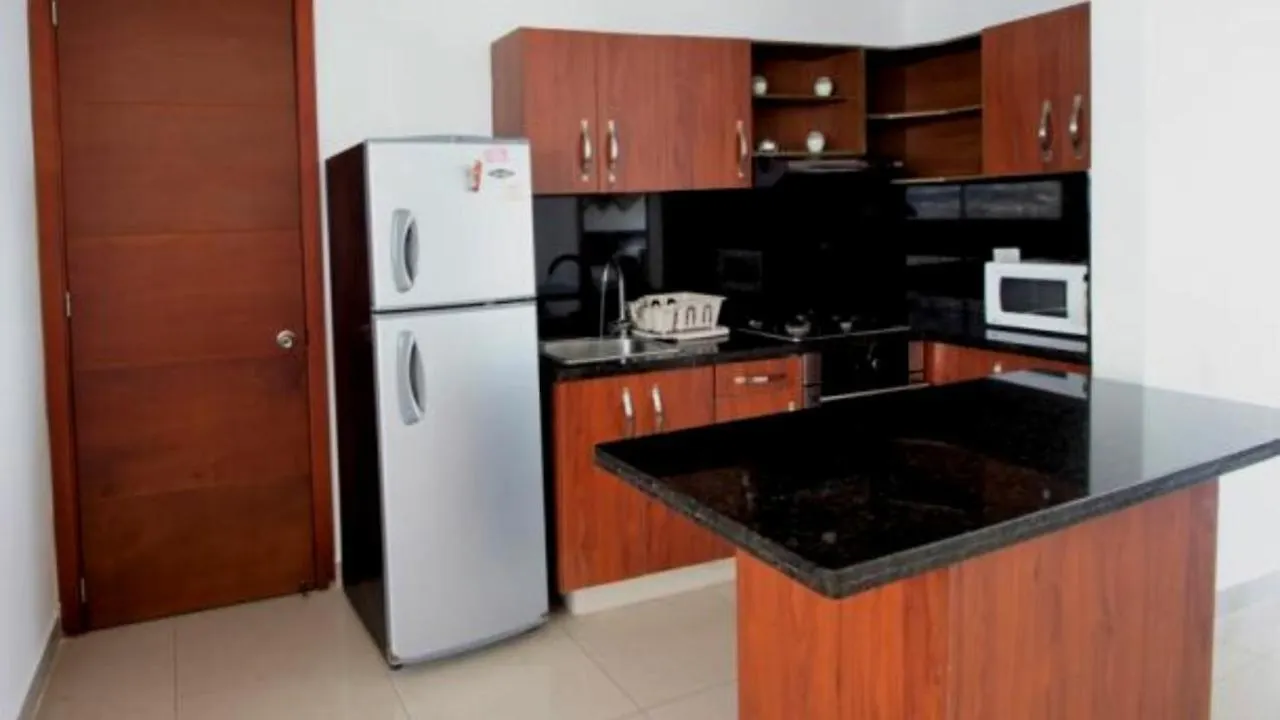 Apartamento Con Piscina Para Vacacionar En Bocagrande Cartagena